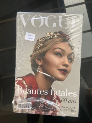 Decorative Coffee Table Book – Modern Home Décor Accent by Konobora Crafts